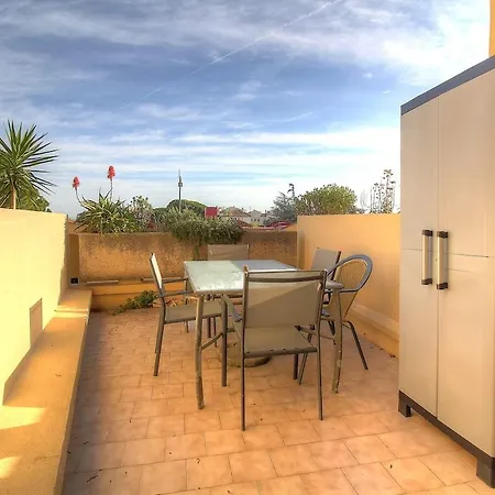 Apartment Cosy 2 Pieces Dans Avec Piscine