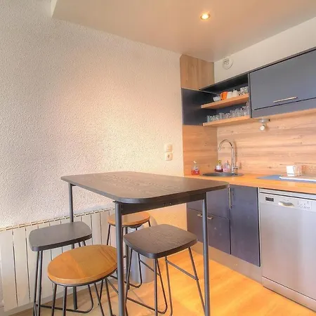 Apartment Cosy 2 Pieces Dans Avec Piscine